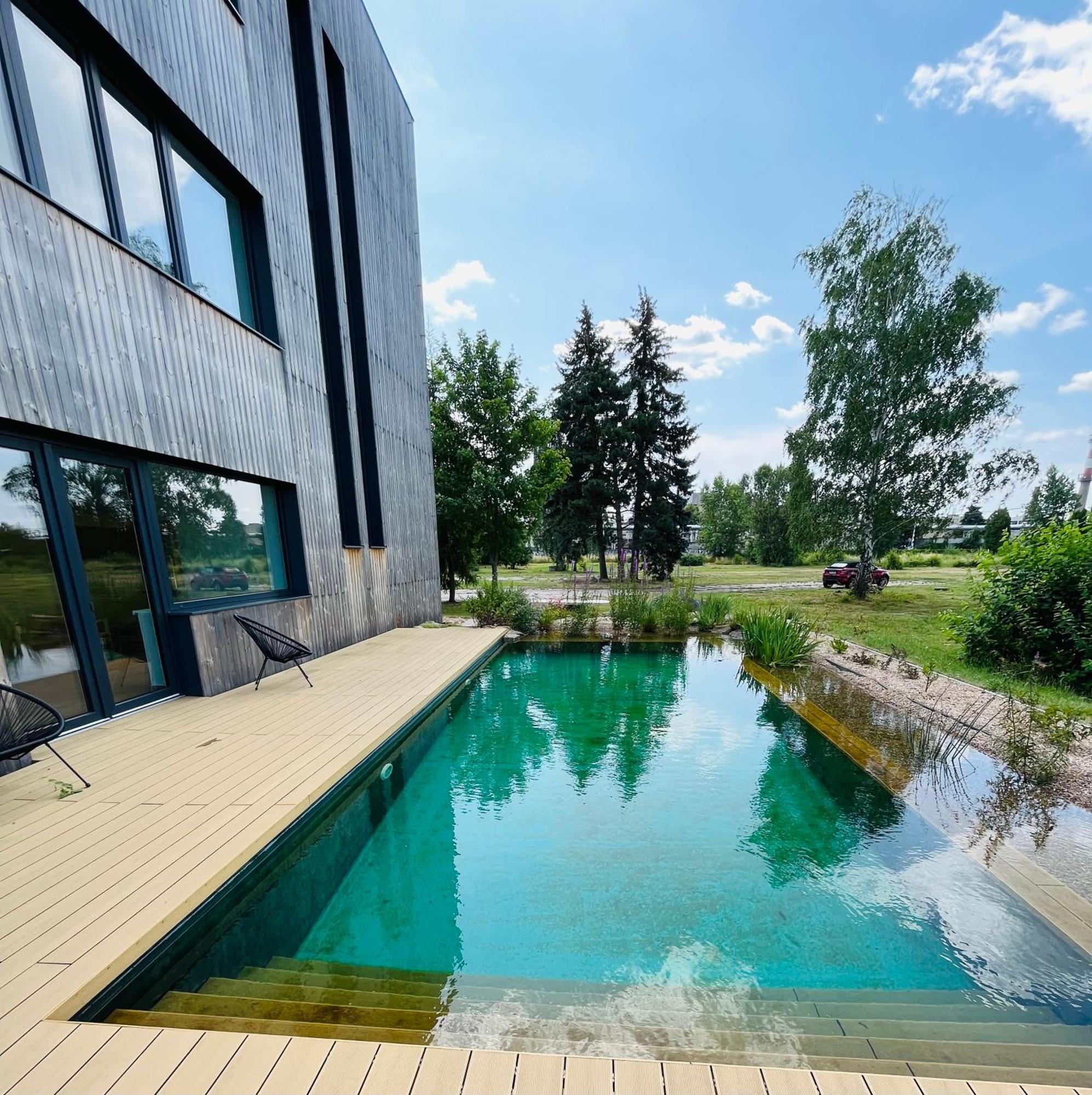 Hotel Hertz Hradec Kralove Exterior photo